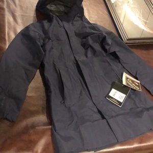 New Woman’s ARCTERYX COBALT Coat